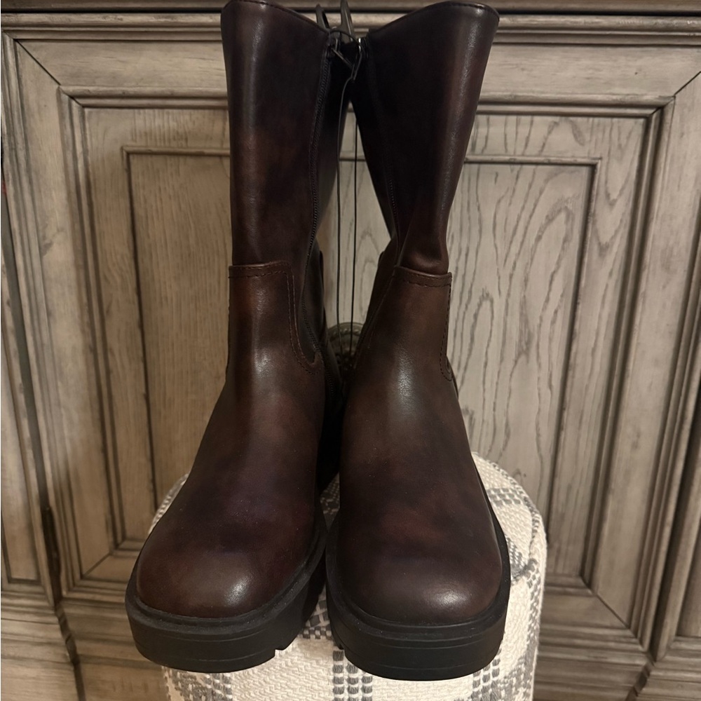 Brown Women's Boots Size 10! NWT! - Picture 3 of 10